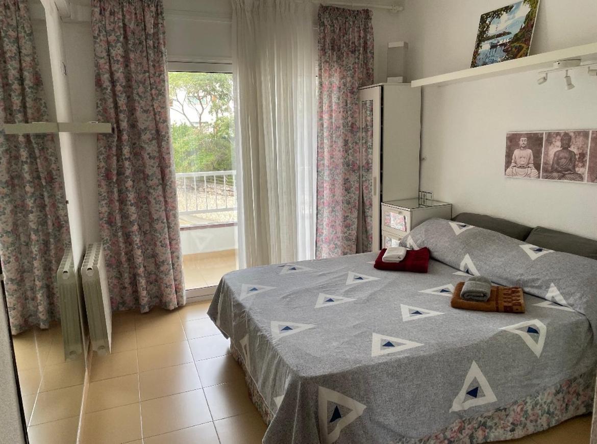 Appartement Romantico Piso De La Playa Fenals à Lloret de Mar Extérieur photo